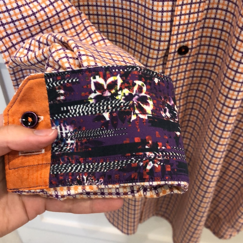 Robert Graham Button Down - Picture 3 of 6
